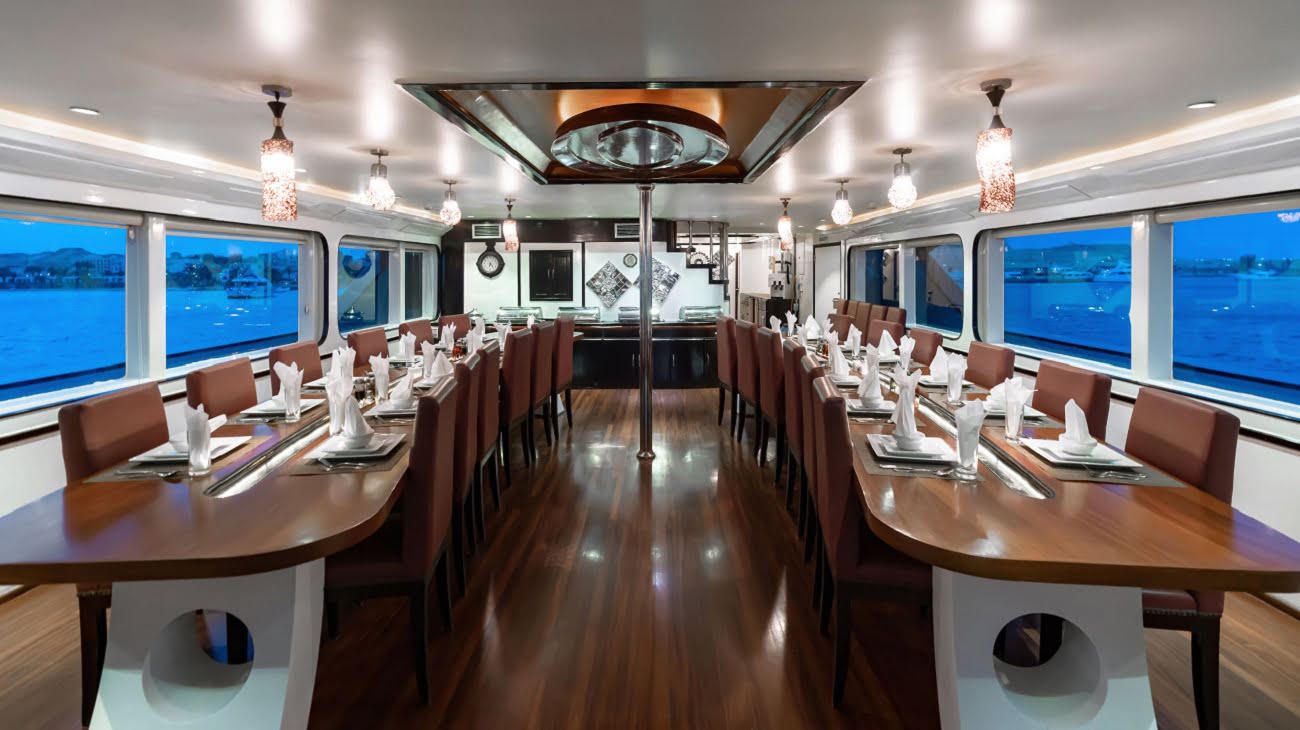 M/Y Almonda | Dining